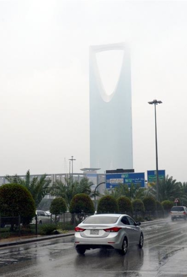 خبير الأرصاد خالد الزعاق يحدد موعد بدء موجات برد المربعانية بالسعودية