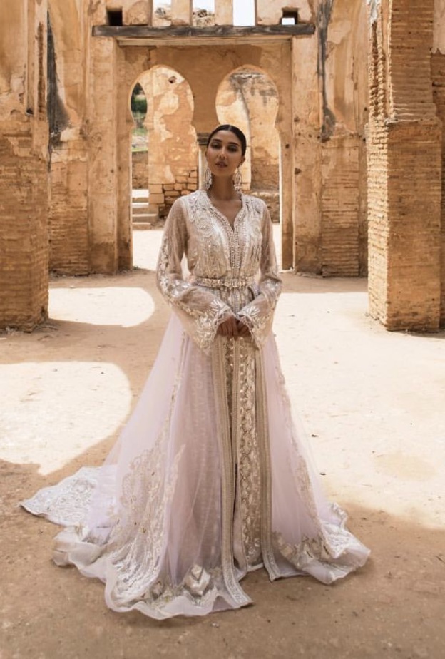 قفاطين مغربية لصديقات العروس 