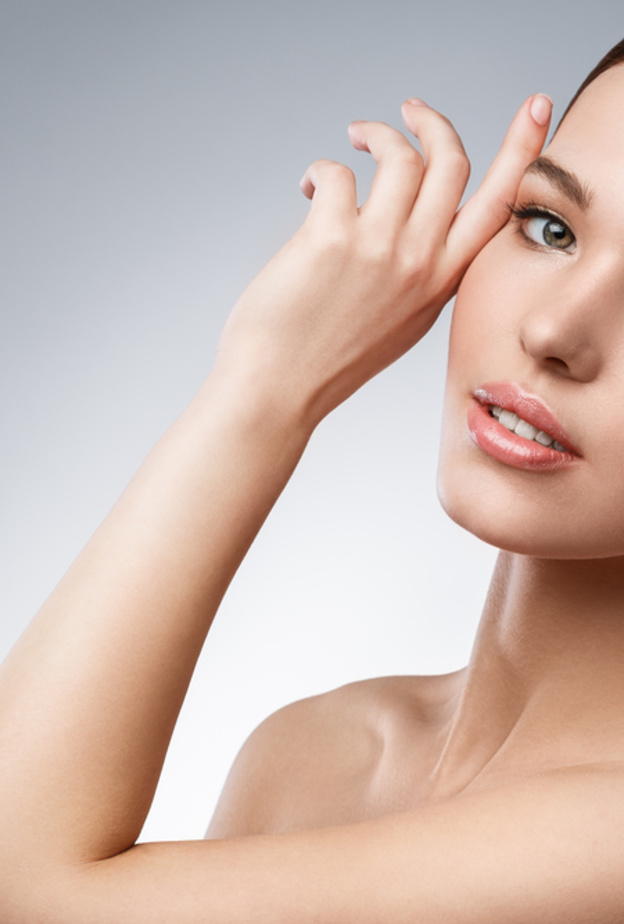 احصلي على بشرة أنعم باستخدام حمام الحليب