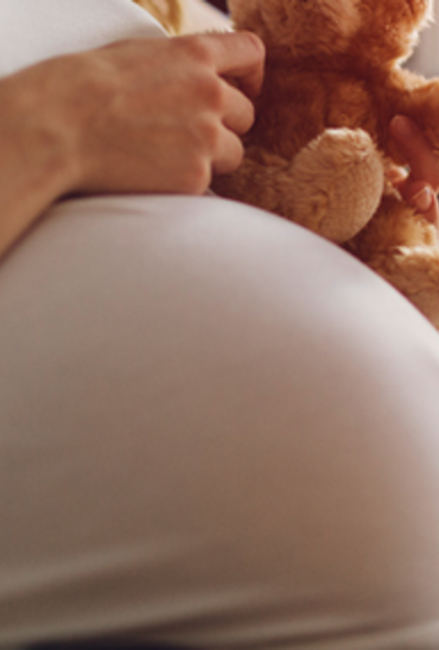 مخاطر الحمل قبل عمر العشرين