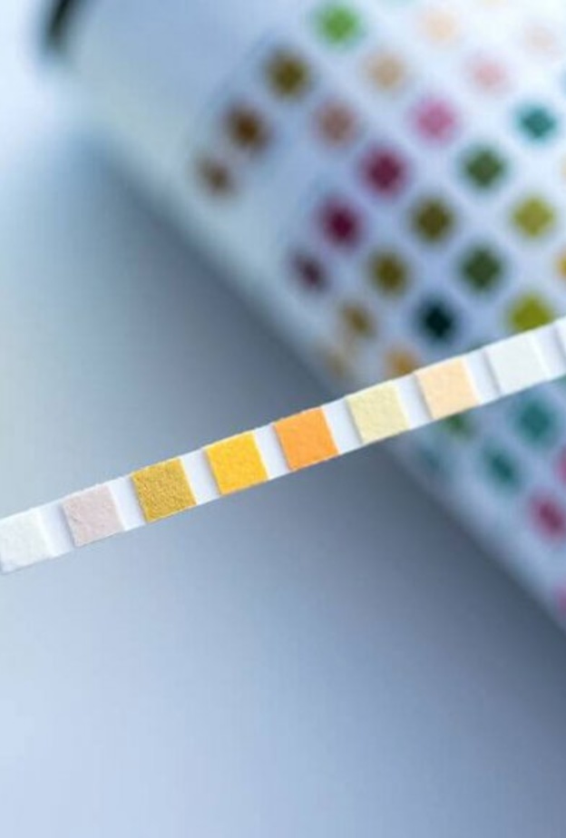 سكر البول يحدث نتيجة زيادة السكر في الدم.