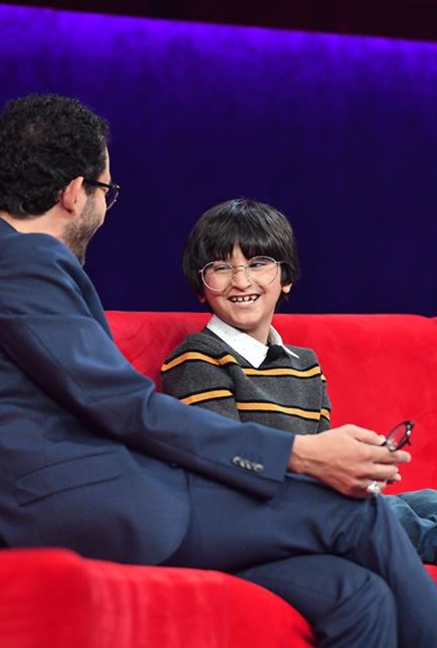 أحمد حلمي وشبيه هاري بوتر 