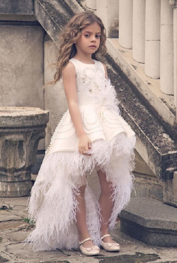 فستان من pentelei