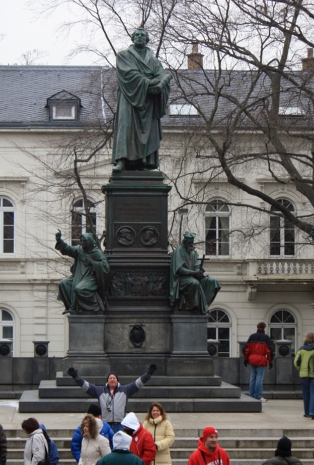 جدار مدينة فورمس