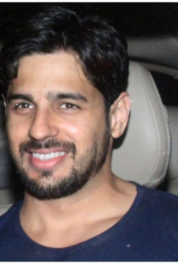 المخرج والمنتج الهندي الشهير كاران جوهر