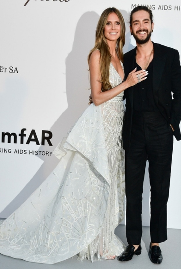 هايدي وتوم يتجولات بالبايكر جاكيت والملابس الرياضية