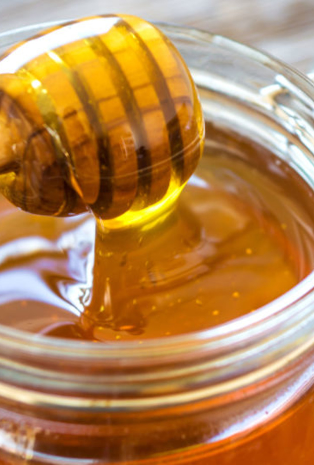 العسل مع الليمون يعالج اضطراب القولون