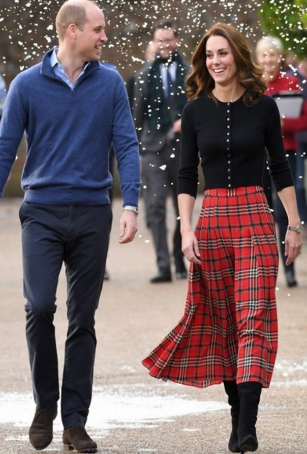 الأميرة تشارلوت تحافظ على ترتيبها في ولاية العرش