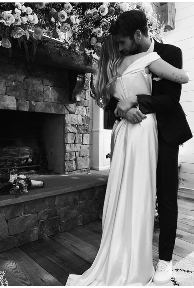 زفاف مايلي سايرس