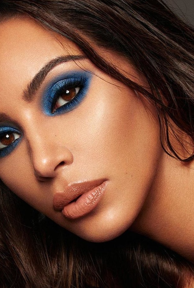 أشهر مكياج أزرق في عام 2018