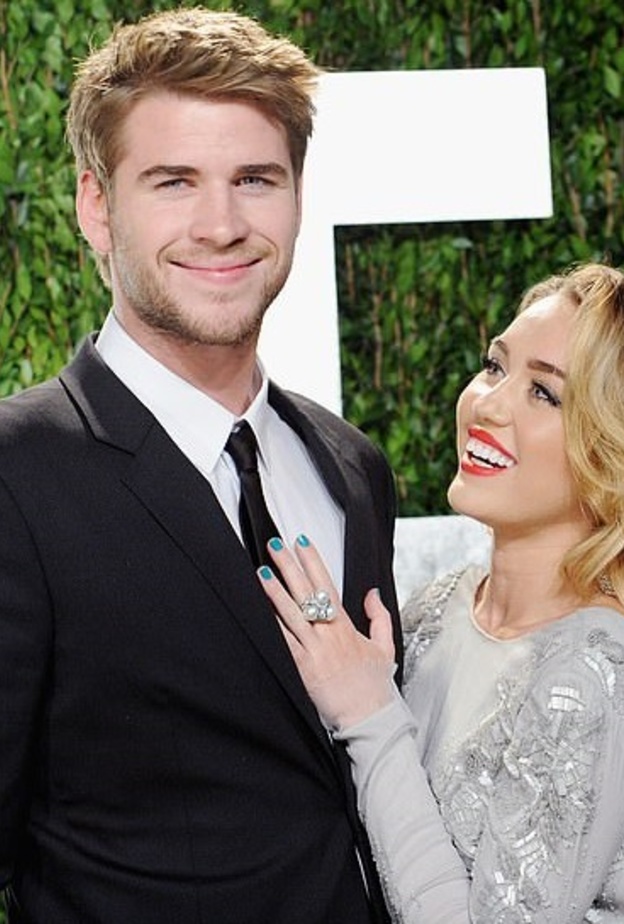 مايلي سايرس وليام هيمسورث