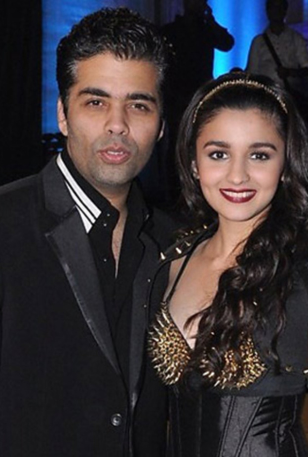 كاران جوهر عن عليا بهات أشعر بالفخر كأنها ابنتي