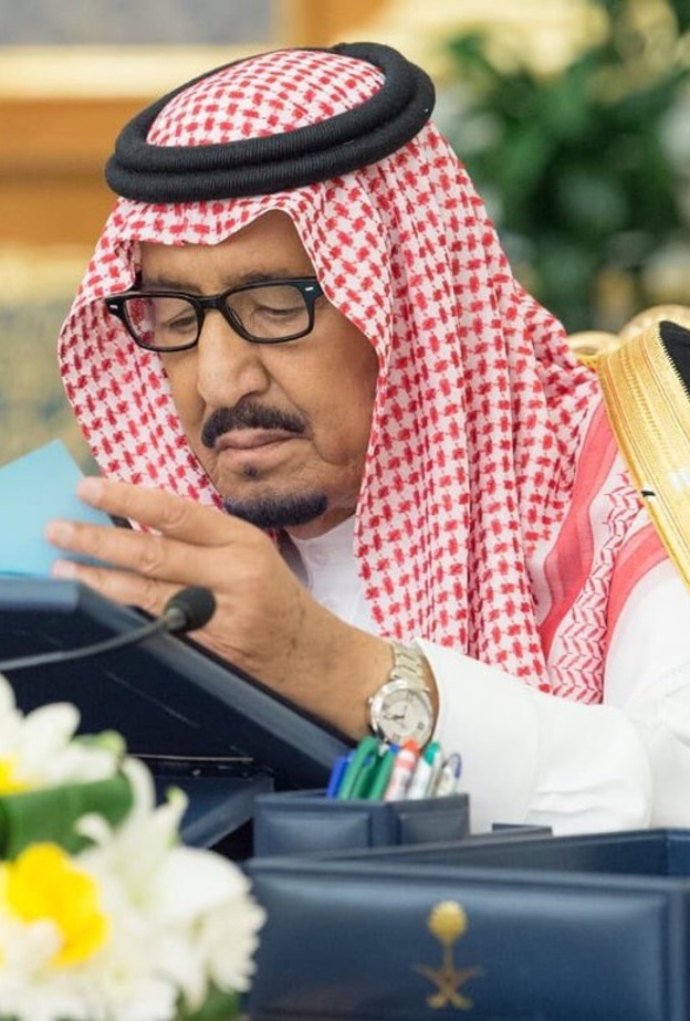 أوامر ملكية من الملك سلمان بن عبدالعزيز بإعادة تشكيل مجلس الوزراء