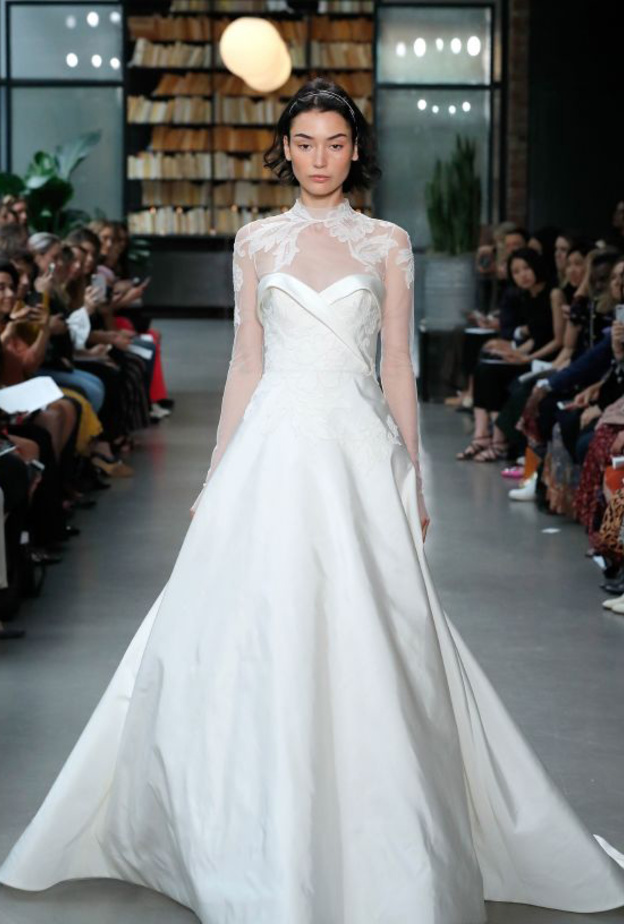 فساتين الزفاف بقبة العنق العالية من مجموعة Amsale