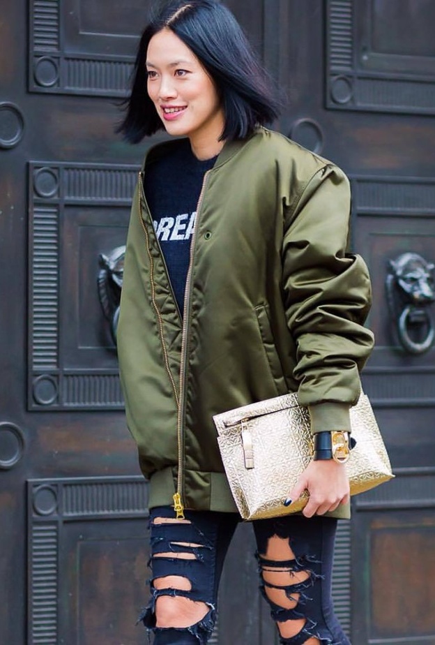 جاكيت قصير باللون الزيتي من Balmain 