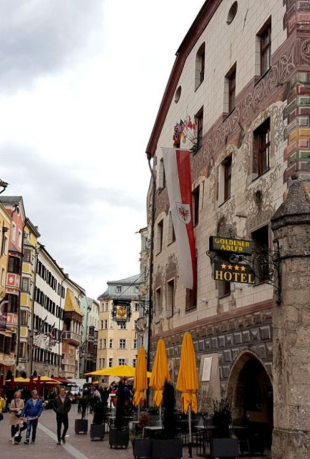 البلدة القديمة Old Town 