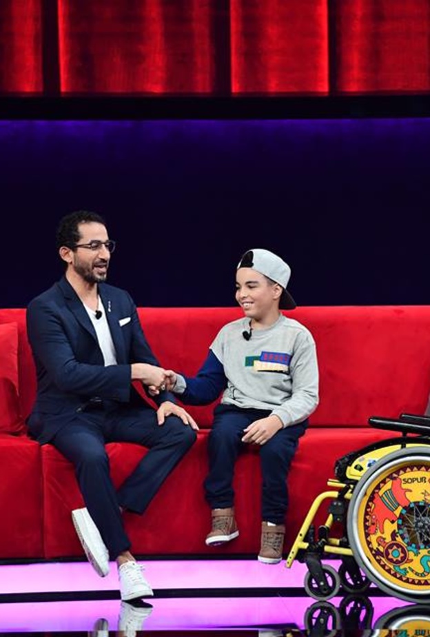 الفنان أحمد حلمي 