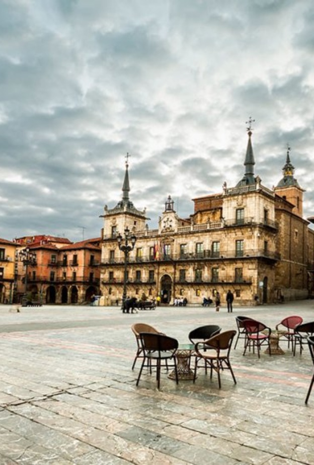  البلدة القديمة