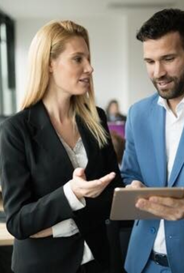 إيجابيات وسلبيات عمل الزوجين في نفس مكان العمل