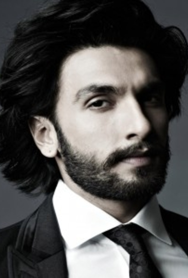 رانفير سينغ يبدي إعجابه بمهنية وأعمال عليا بهات