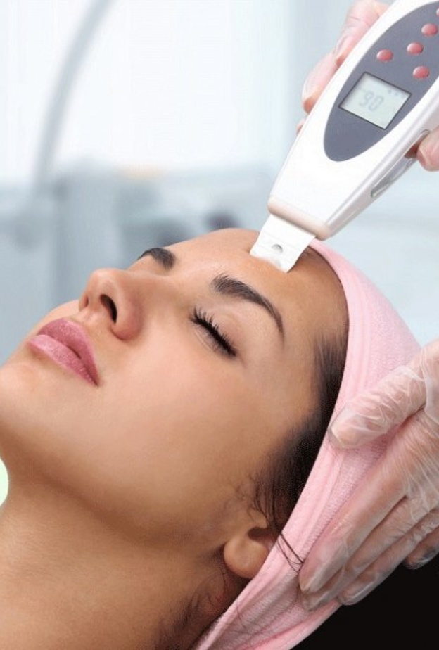 جهاز ليزر الفراكشنال فعال في علاج آثار الحروق