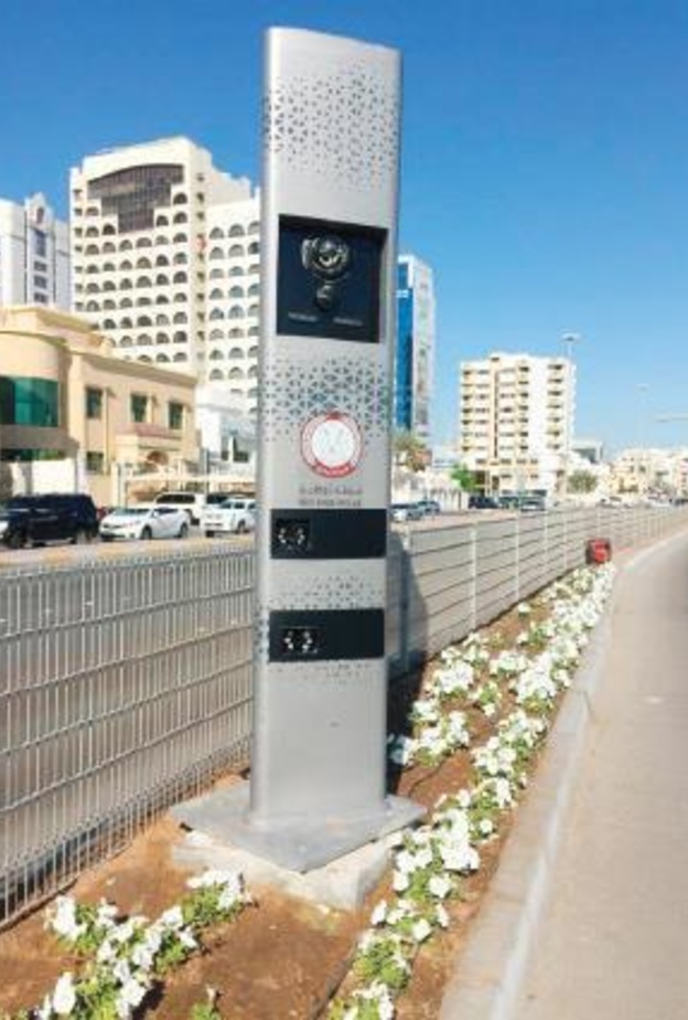 حاذر .. أولوية العبور للمشاة في الأماكن المخصصة لهم في أبوظبي 