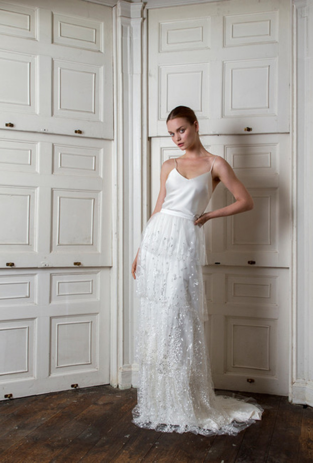 فساتين زفاف بقطع منفصلة من مجموعة Cushnie لخريف 2019