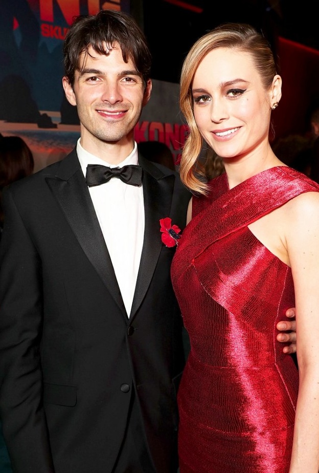 بري لارسون وأليكس