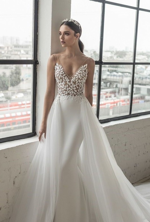  Lela Roseفستان من