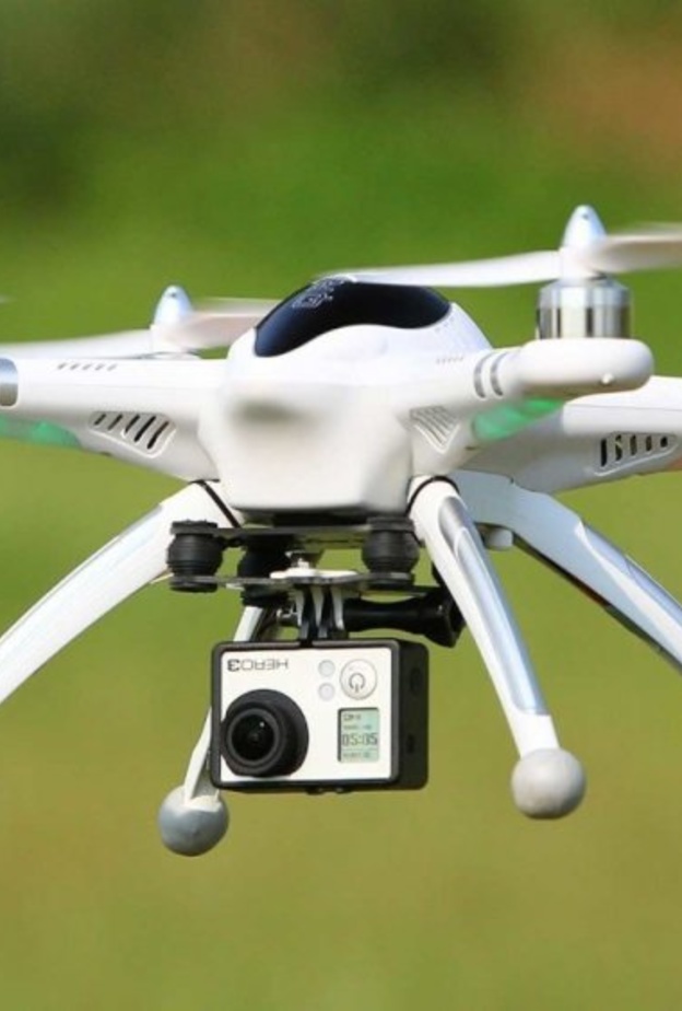  طائرات الدرونز