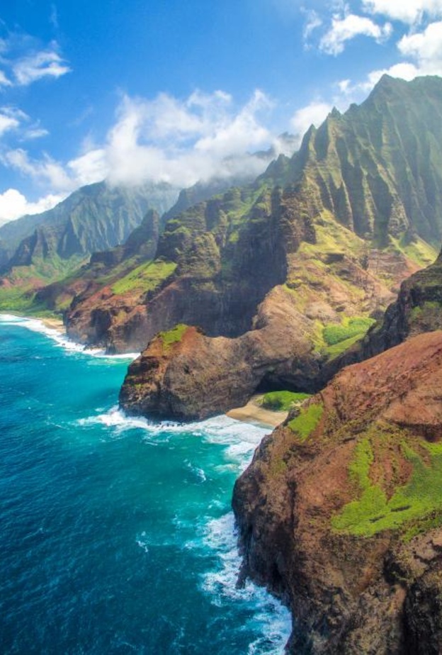 تستقبل هاواي سنويا 8 ملايين سائح