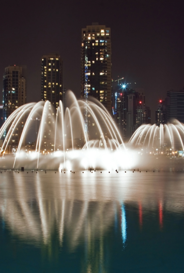 نافورة دبي 