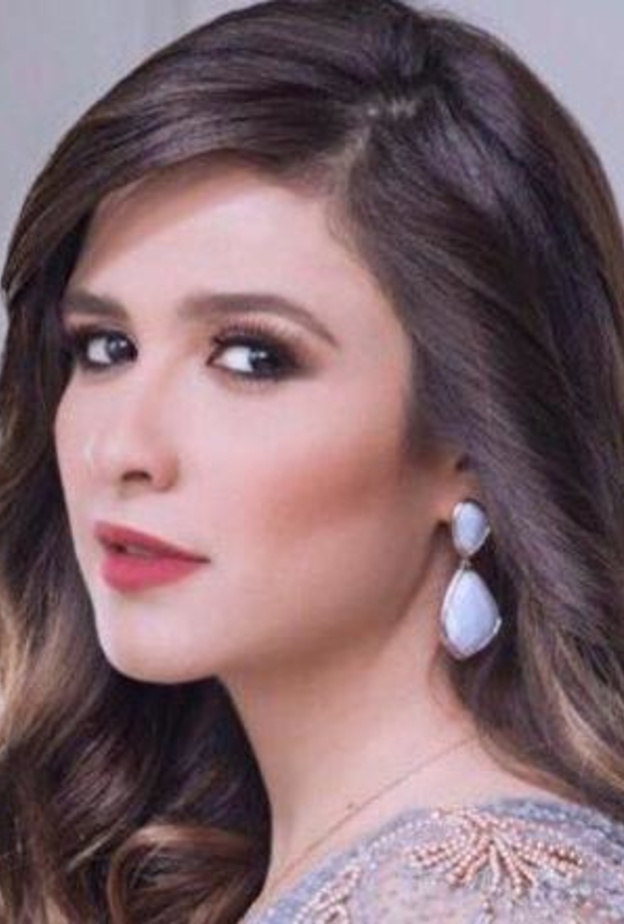 ياسمين عبد العزيز