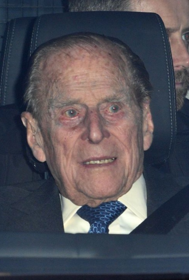 الأمير فيليب تسبب في حادث مروري