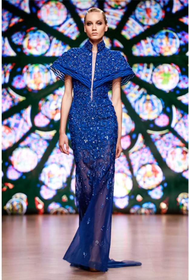  فساتين سهرة فاخرة مع الدانتيل بأسلوب زهير مراد ‏Zuhair Mrad‏ ‏لموسم خريف وشتاء 2019