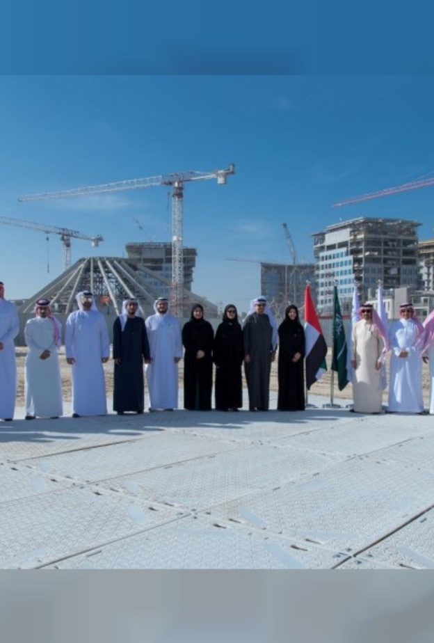  معالي محمد التويجري وزير الاقتصاد والتخطيط يتقدم الوفد السعودي