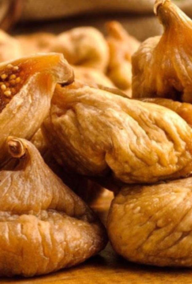 التين المجفف يقي من الاثابة بالامساك