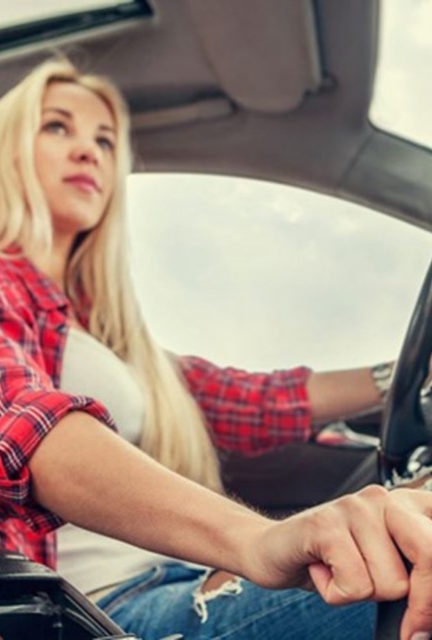 أخطاء يجب تفاديها خلال القيادة 