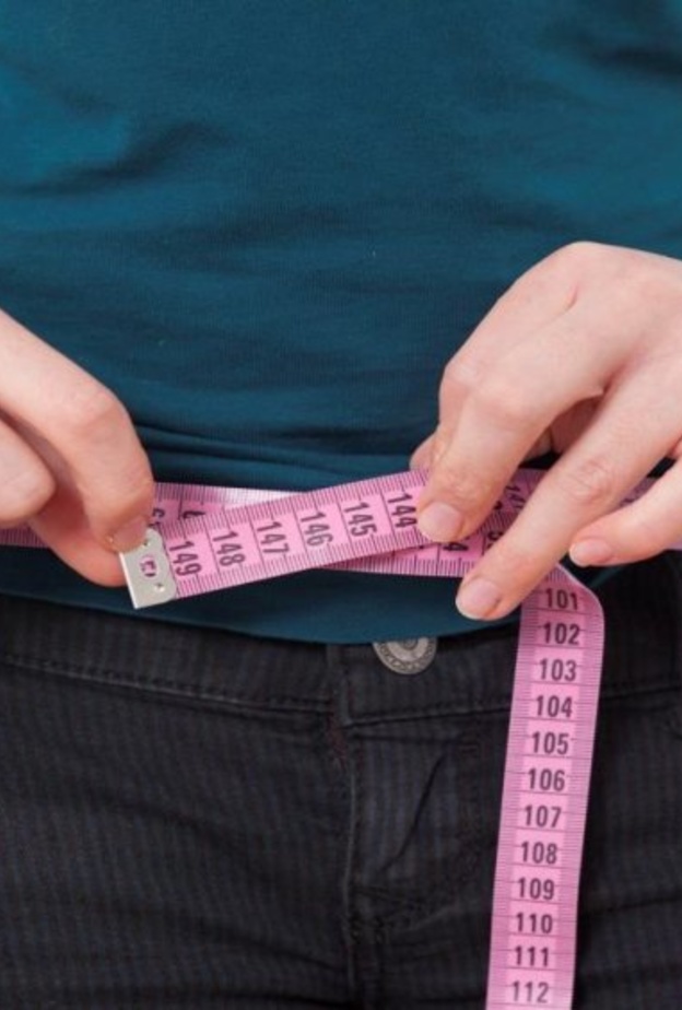  أسباب تراكم الدهون في منطقة البطن وطرق العلاج