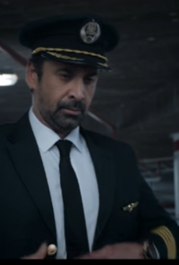 كريم عبد العزيز نادي الرجال السري 