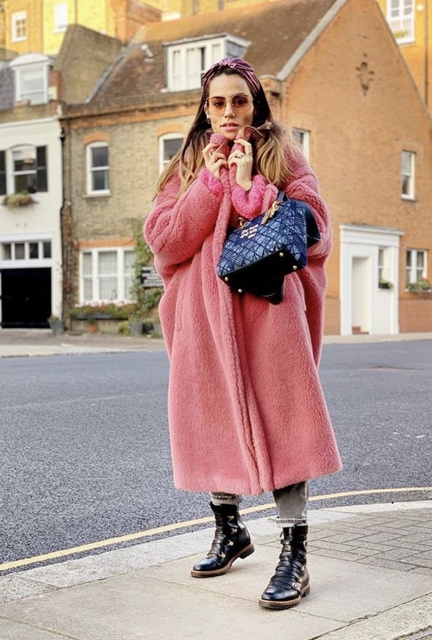 أحذية بوت قصيرة بستايلات ضخمة