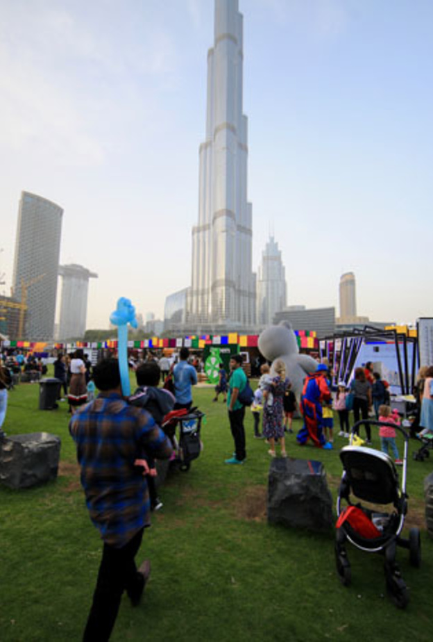 السوق الموسمي في برج بارك