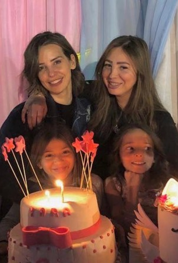 عيد ميلاد ابنة ايمان العاصي 