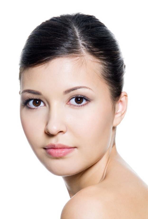 الأوميغا 3 تمنح البشرة الدهنية النضارة والحيوية