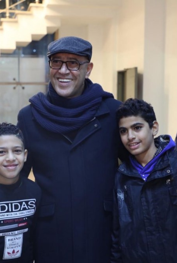 مسرحية كلها غلط 