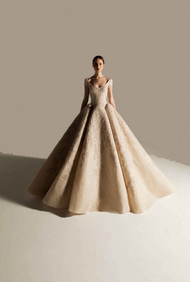 فساتين زفاف اوف وايت