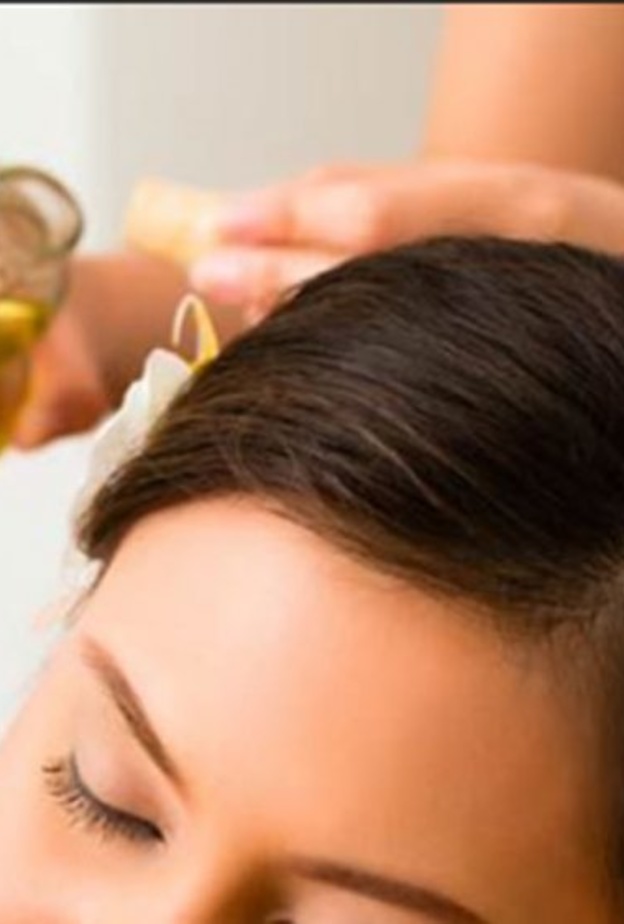 3 أسباب تجعل زيوت الشعر عناصر أساسية للعناية بأناقتك