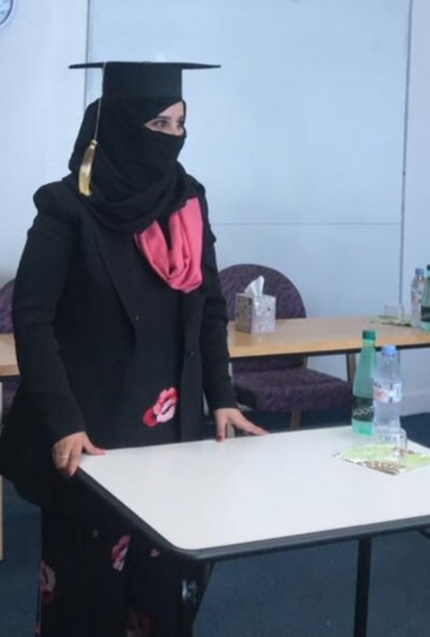 الدكتورة حياة سندي