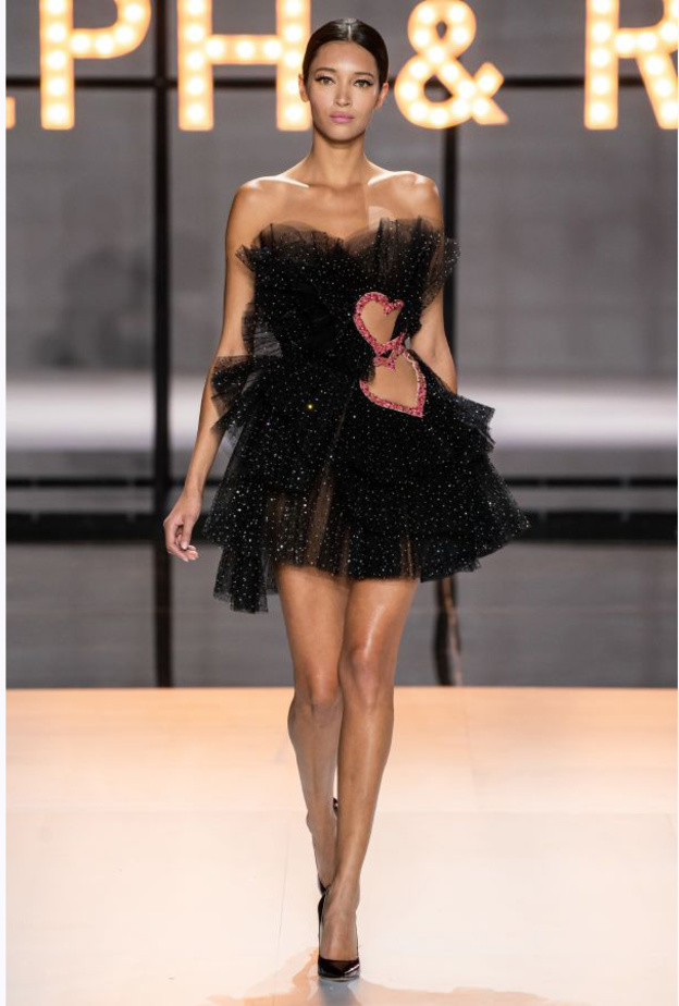 فستان اسود قصير من رالف اند روسو