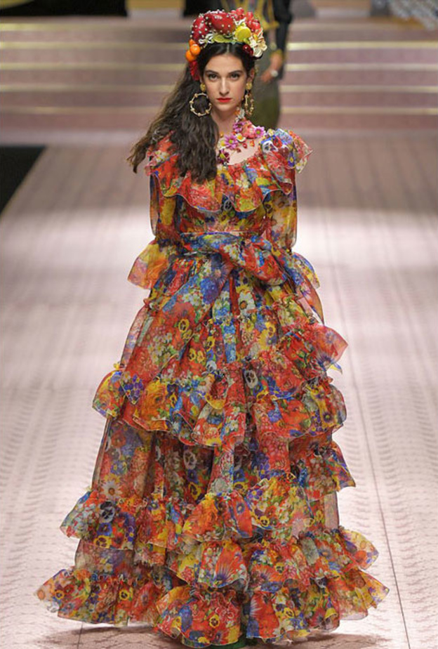  فستان من giambattista valli